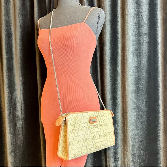 Christian Dior Vintage Crossbody Clutch Bag - Picture 4 of 16